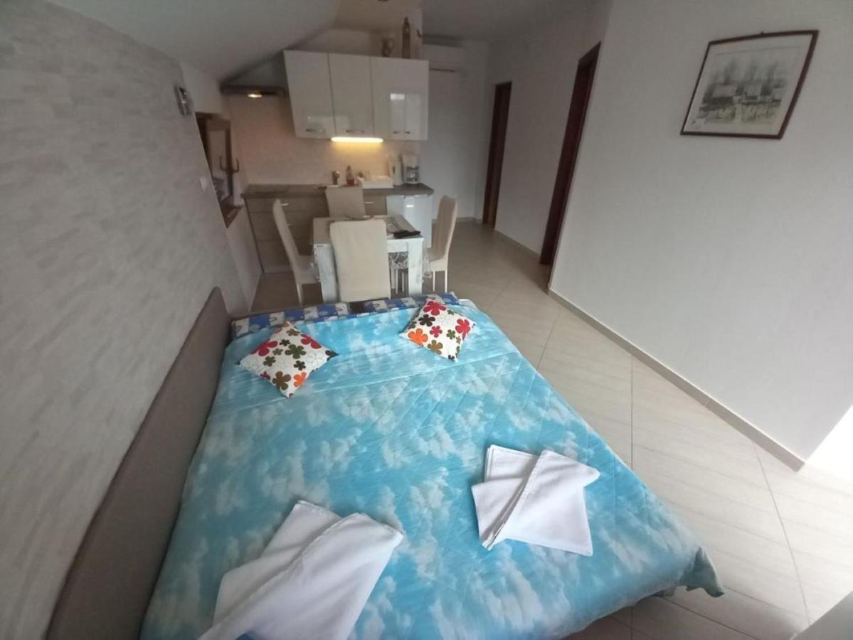 Apartmani Gracijela 카를로바크 외부 사진